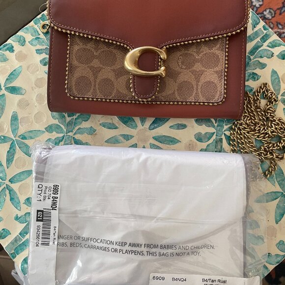 Coach Bag - Picture 1 of 2